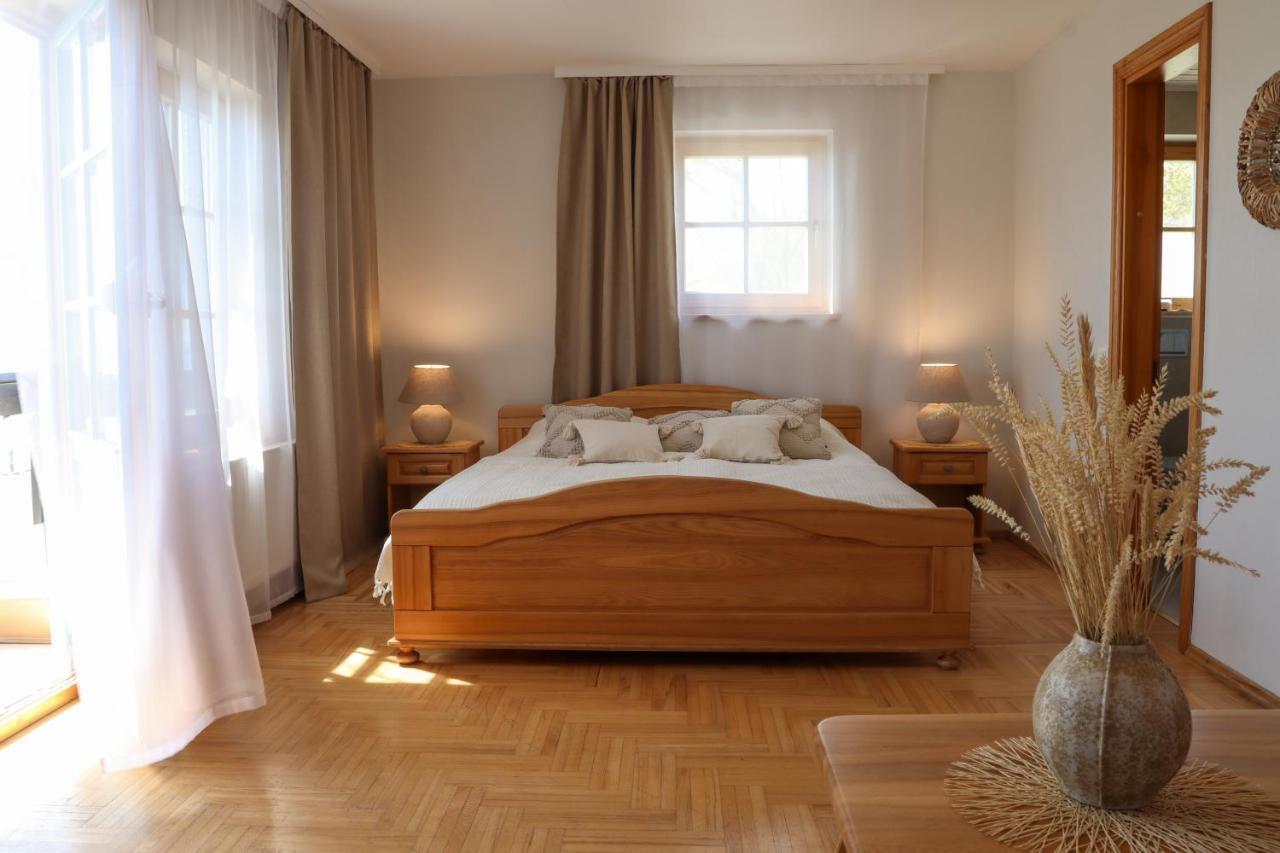 Prie Mariu Hotel Nida Kültér fotó